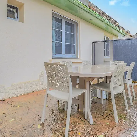 4 Bedroom In Attin La Paix-faite Prázdninový dům *